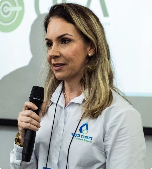 Ana Luiza Favaro